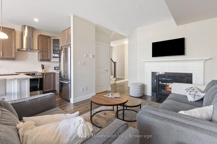 Property Photo: 126 Courtland Street ON L9Y 5L8