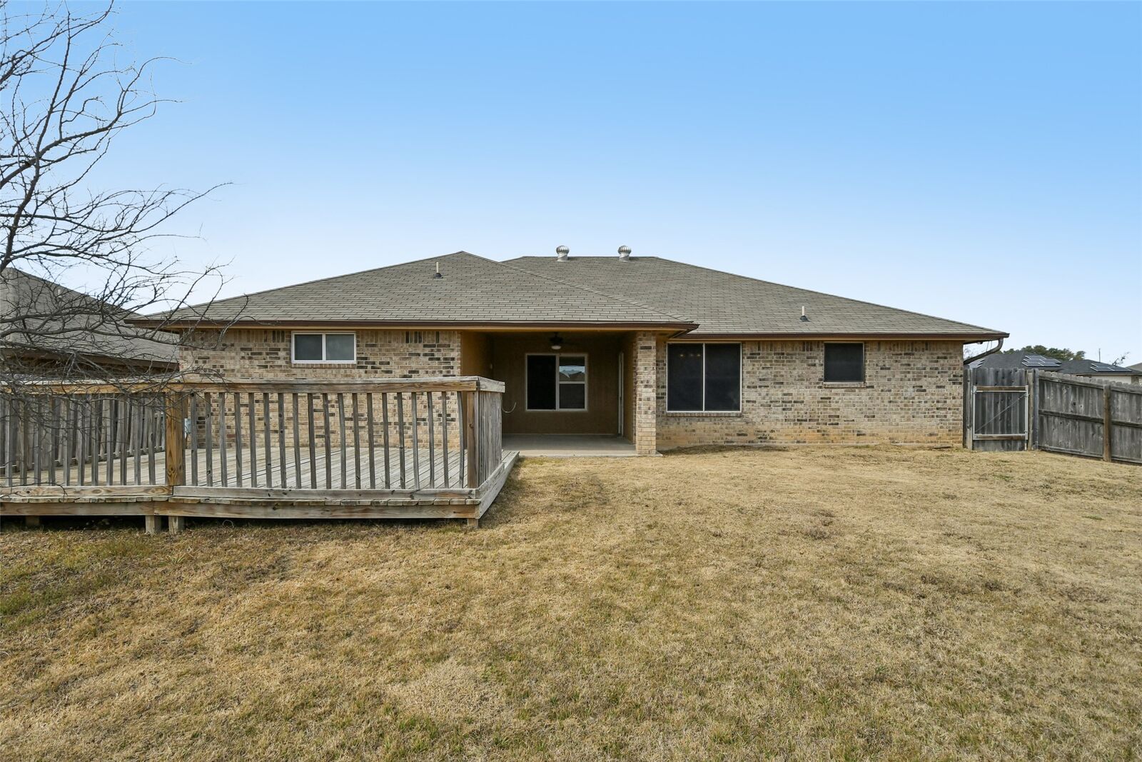 Property Photo:  218 Dober Street  TX 76559 