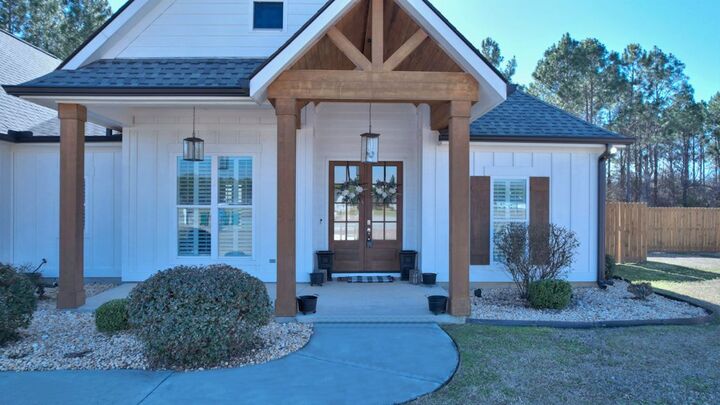 Property Photo:  142 Depot Ct.  GA 31763 