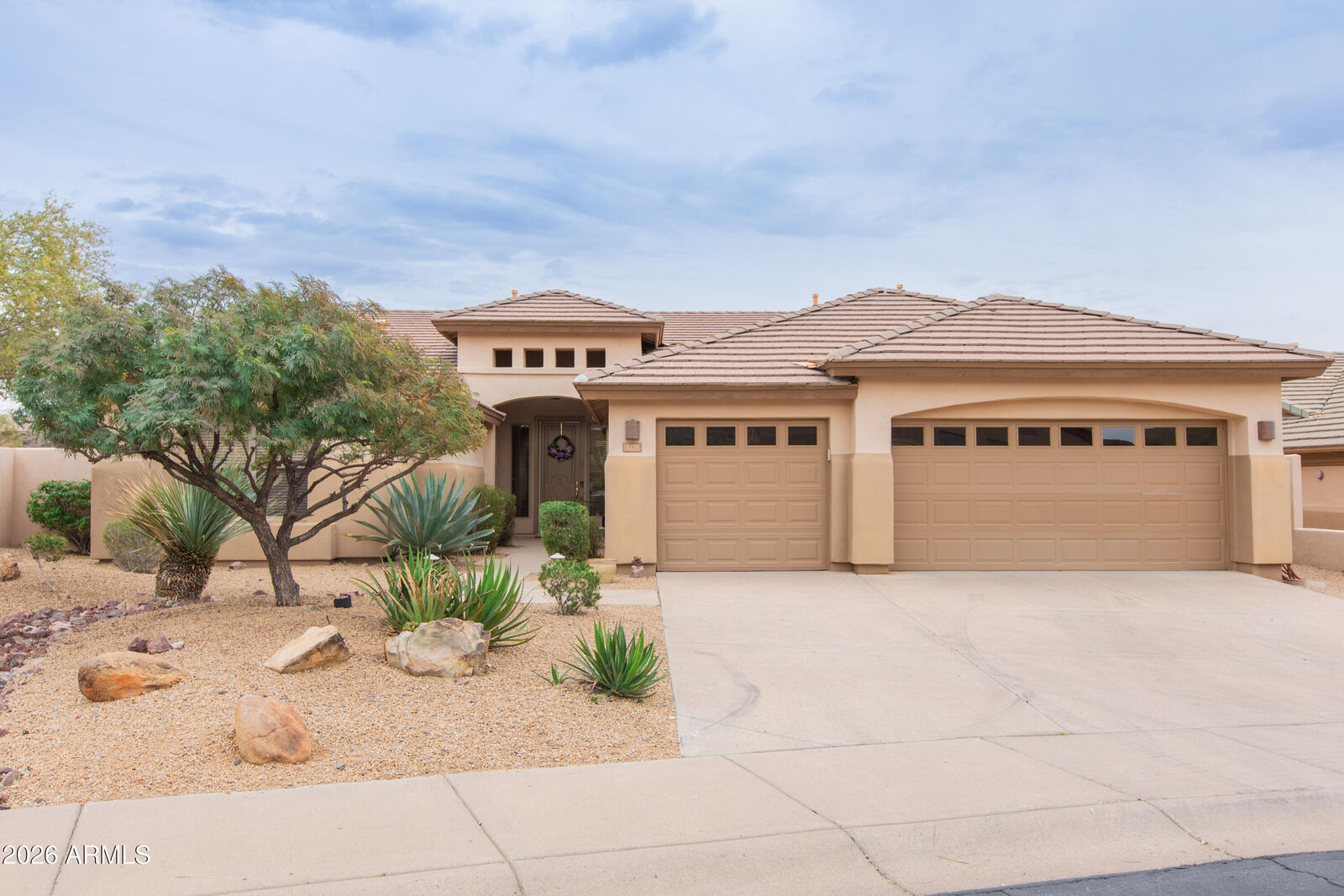 Property Photo:  9239 N Crown Ridge  AZ 85268 