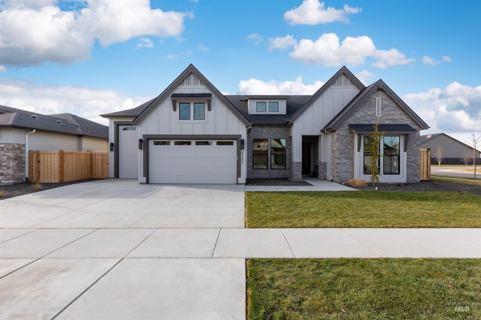 Home for sale in Meridian: 6839 S Utmost Way, Meridian, ID 83642
