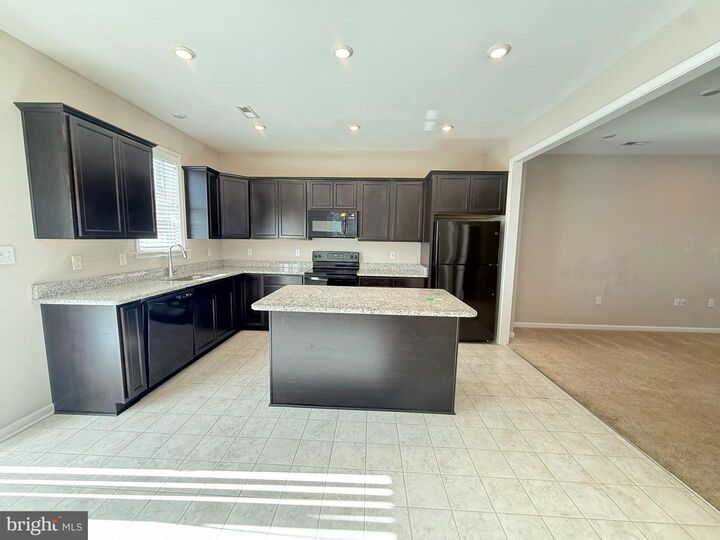 Property Photo: 217 Brooks Circle VA 22601