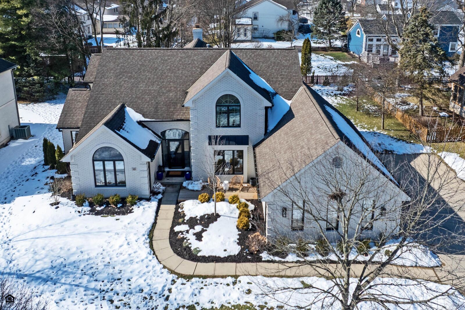 Property Photo: 321 Windcroft Drive OH 43082
