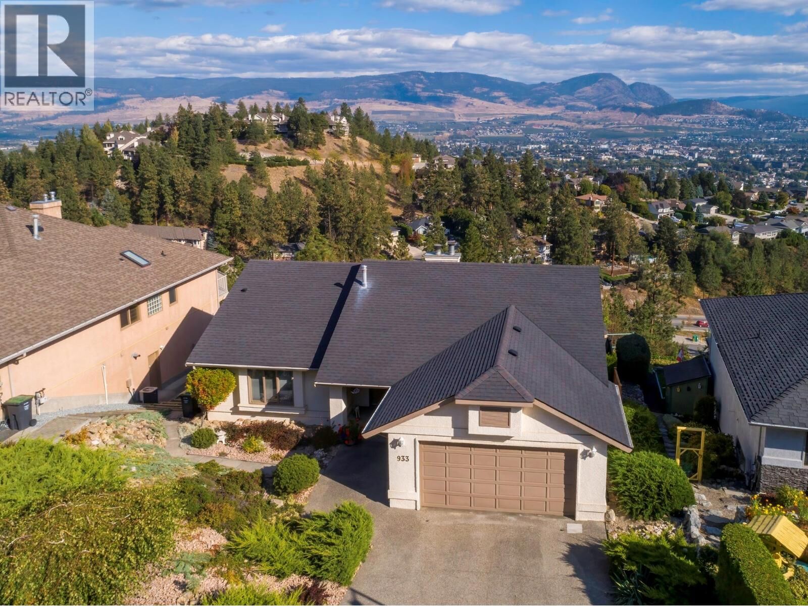 Property Photo: 933 Purcell Drive BC V1V 1N8