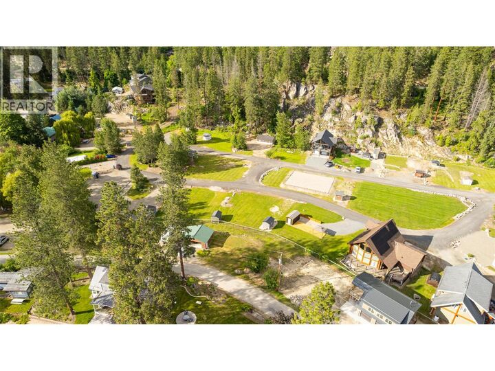 Photo de la propriété: 290 Laguna Crescent BC V0B 1A1