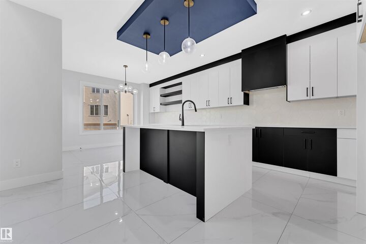 Property Photo:  22815 80 Avenue NW  AB T5T 7X8 