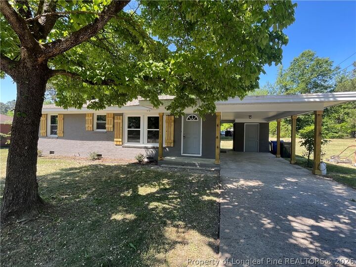Property Photo:  3037 Wedgewood Drive  NC 28301 