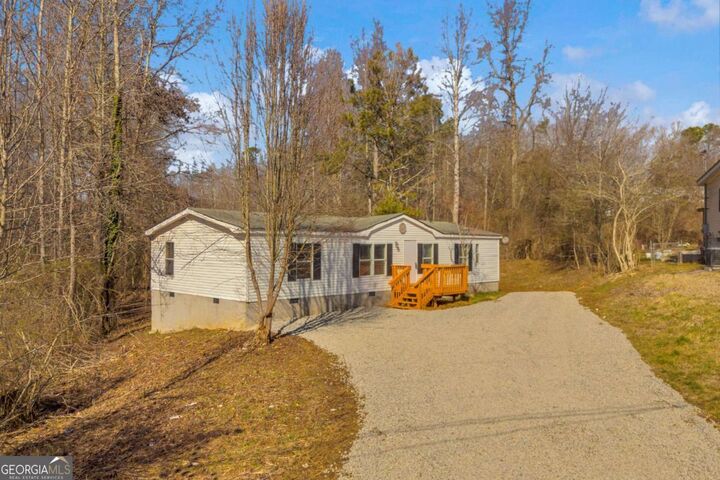 Property Photo: 446 Flat Creek Drive GA 30534