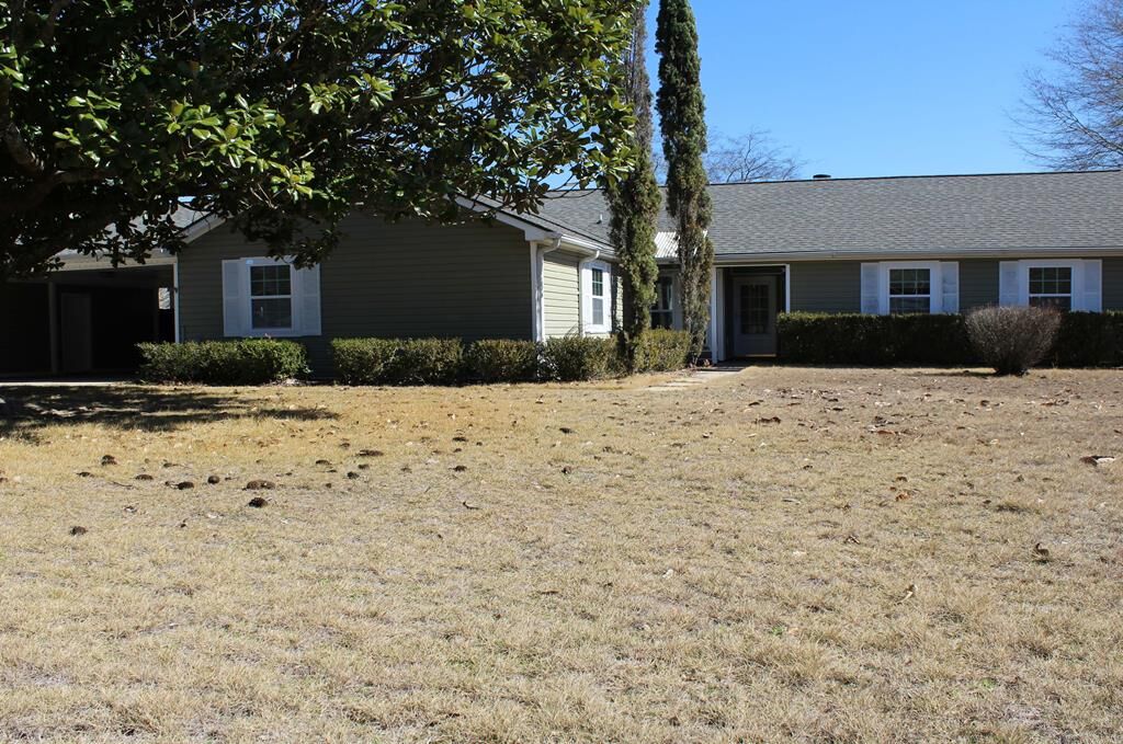 Property Photo:  267 Barbara Road  AL 36360 