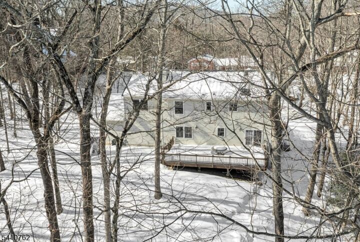 Property Photo:  25 Alta Vista Dr  NJ 07456 