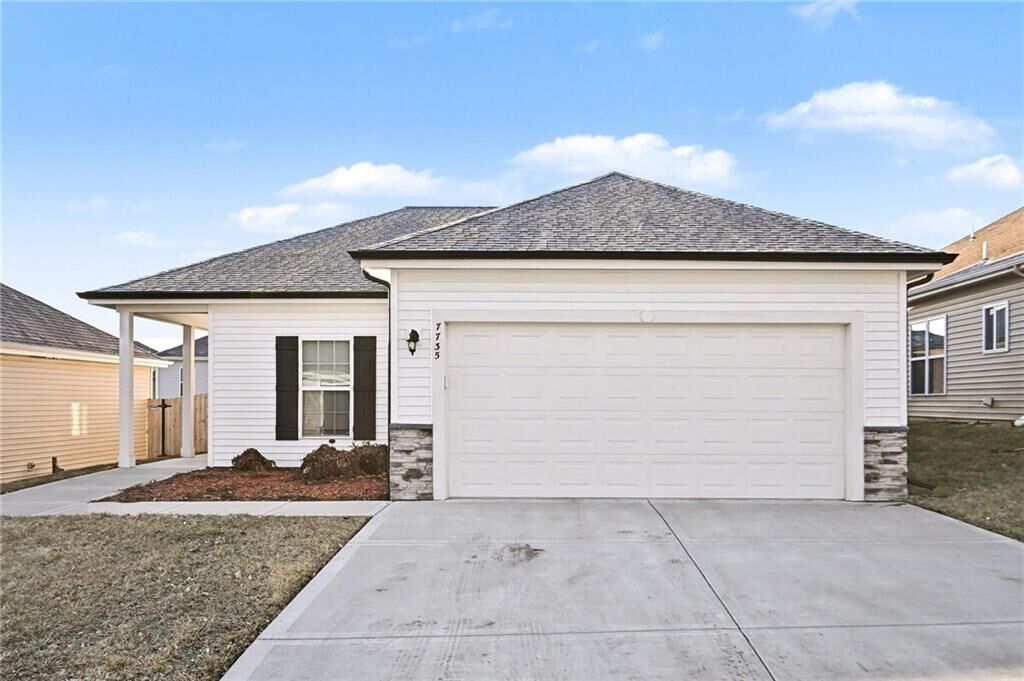 Property Photo:  7735 NW 124th Street  MO 64163 