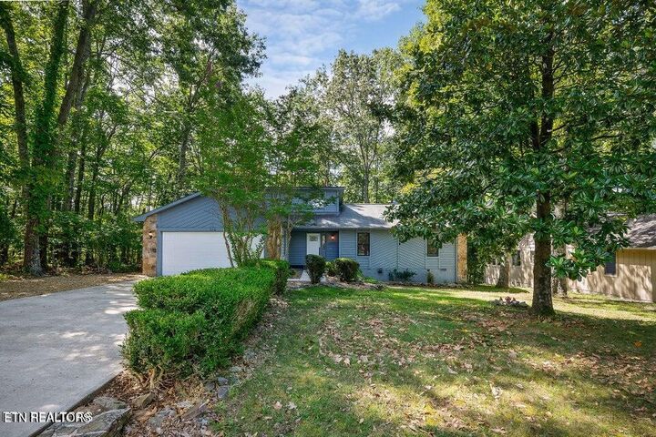 Property Photo: 334 Lakeview Drive TN 38558
