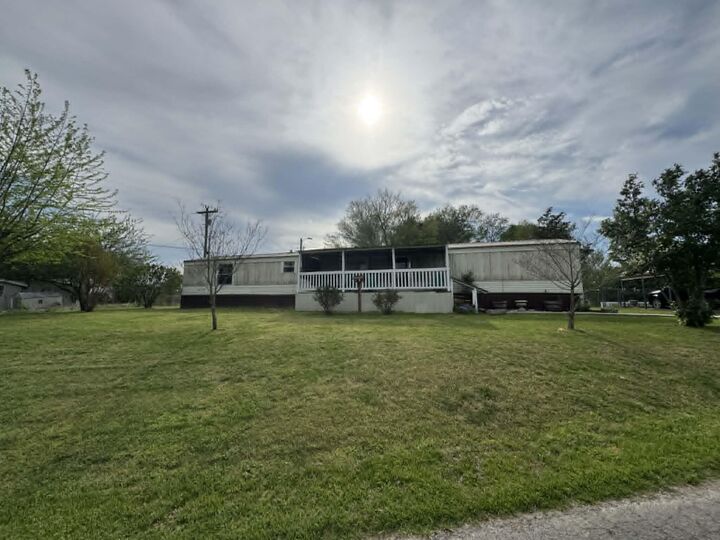 Property Photo:  25 Don Grider Road  KY 42642 