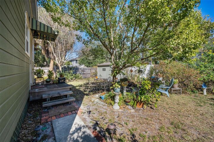 Property Photo: 3411 W Bay Avenue FL 33611