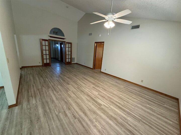 Property Photo:  2586 Logsdon Street  FL 34287 