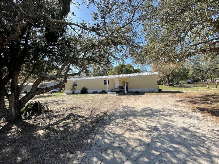Property Photo:  4385 Dietz Road  FL 33830 