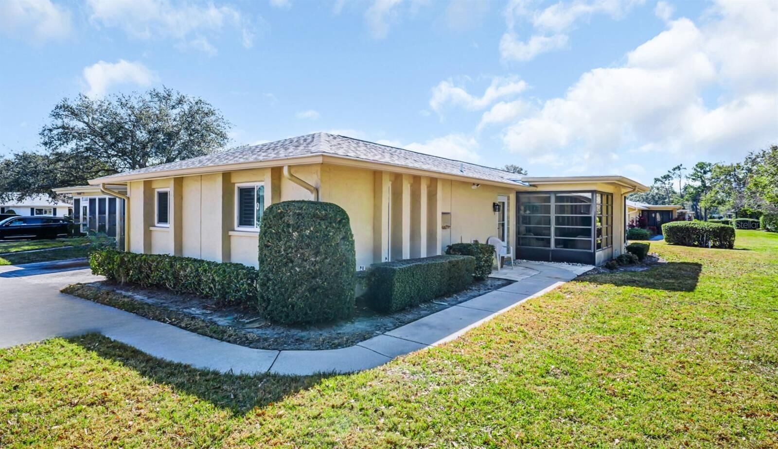Property Photo: 1115 Queen Anne Drive C FL 34684