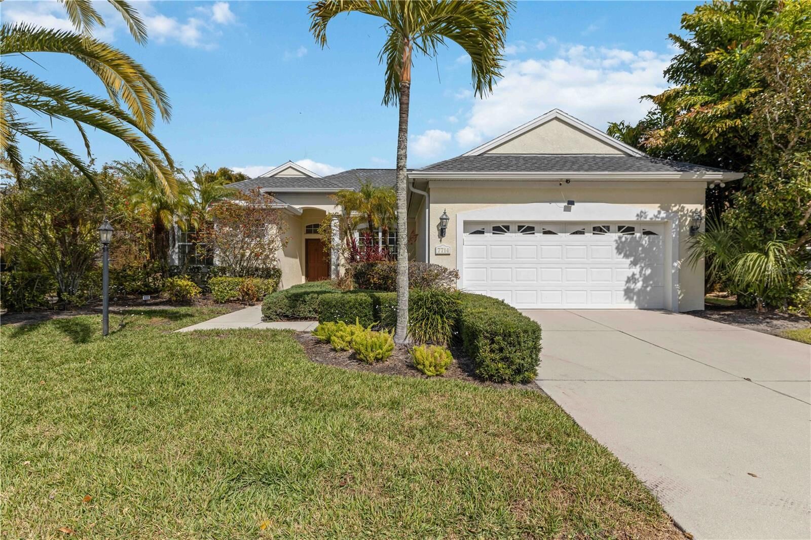 Property Photo: 7714 Ashley Circle FL 34201