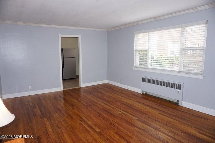 Property Photo:  142 South Street 8B  NJ 07701 