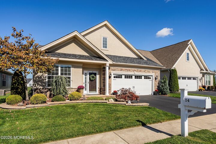 Property Photo:  14 Mason Drive  NJ 08527 