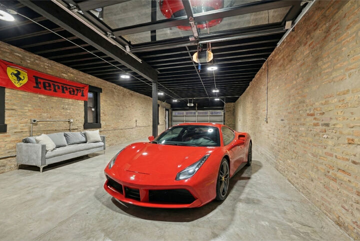 Property Photo: 515 E Oakwood Boulevard IL 60653