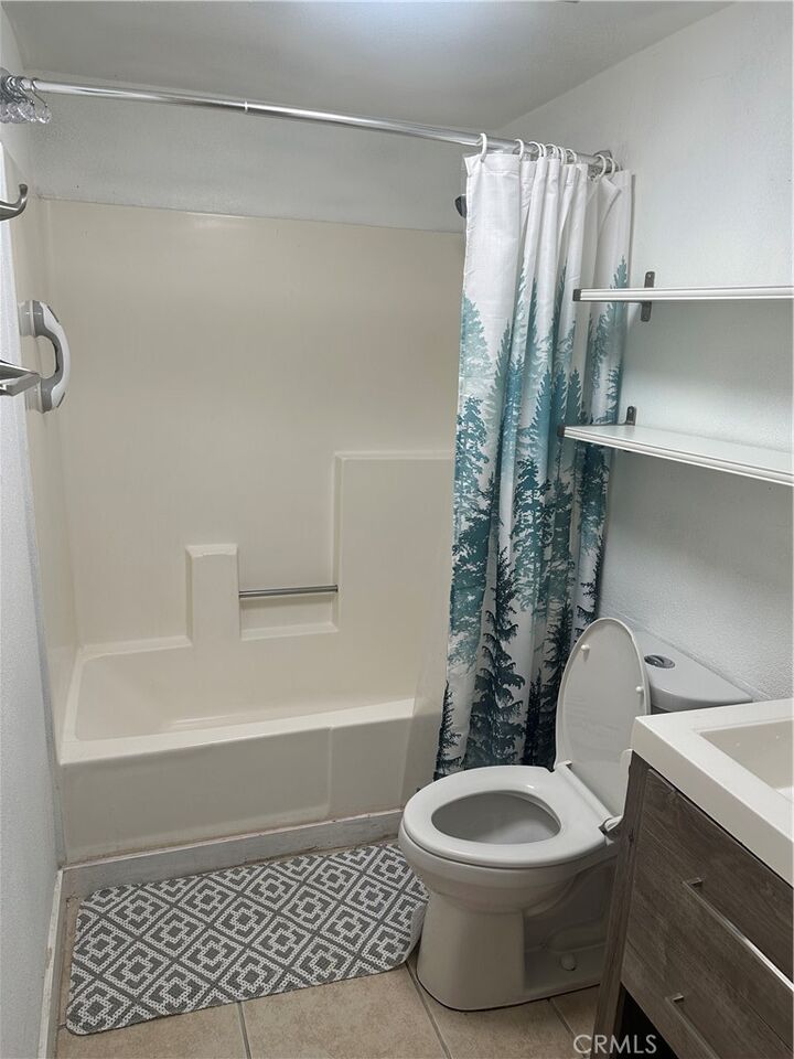 Property Photo: 8731 S Gramercy CA 90047