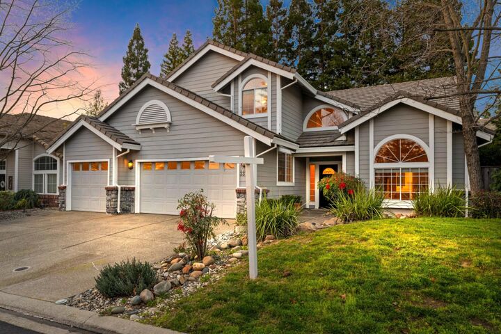 Property Photo: 3370 Emerson Drive CA 95661