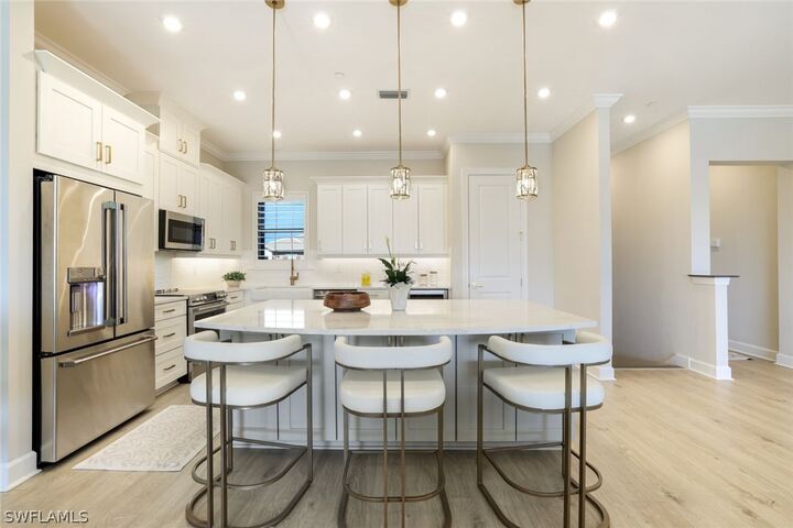 Property Photo:  15336 Lucerna Street 203  FL 34114 
