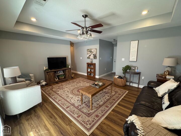 Property Photo: 329 E Oak Street AR 72416