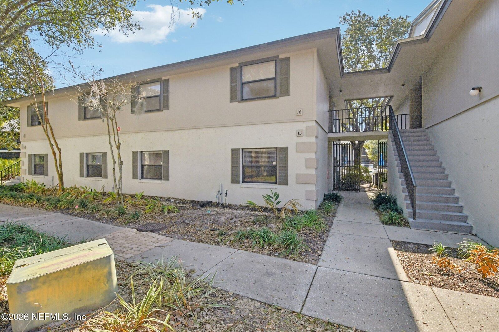 Property Photo:  15 Navarra Court  FL 32086 