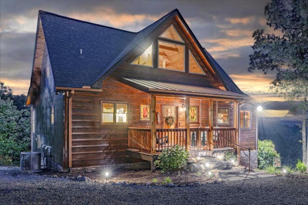 Property Photo:  477 Bootlegger Road  GA 30560 