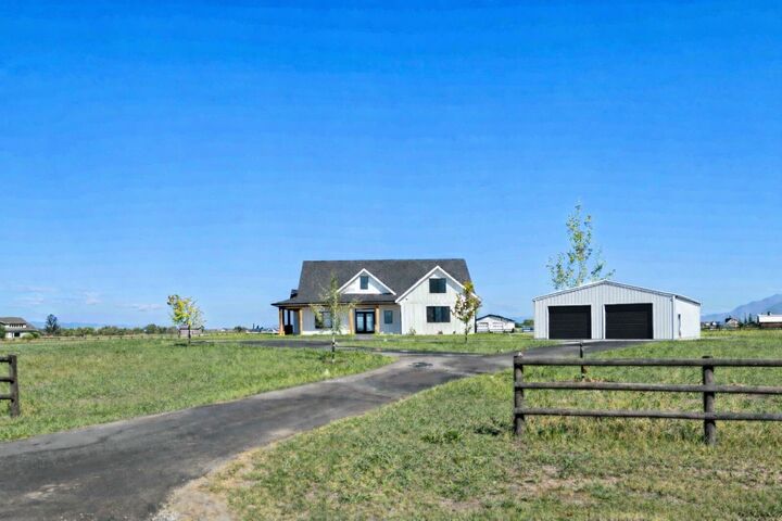 Property Photo: 147 Majestic Meadow Lane MT 59901