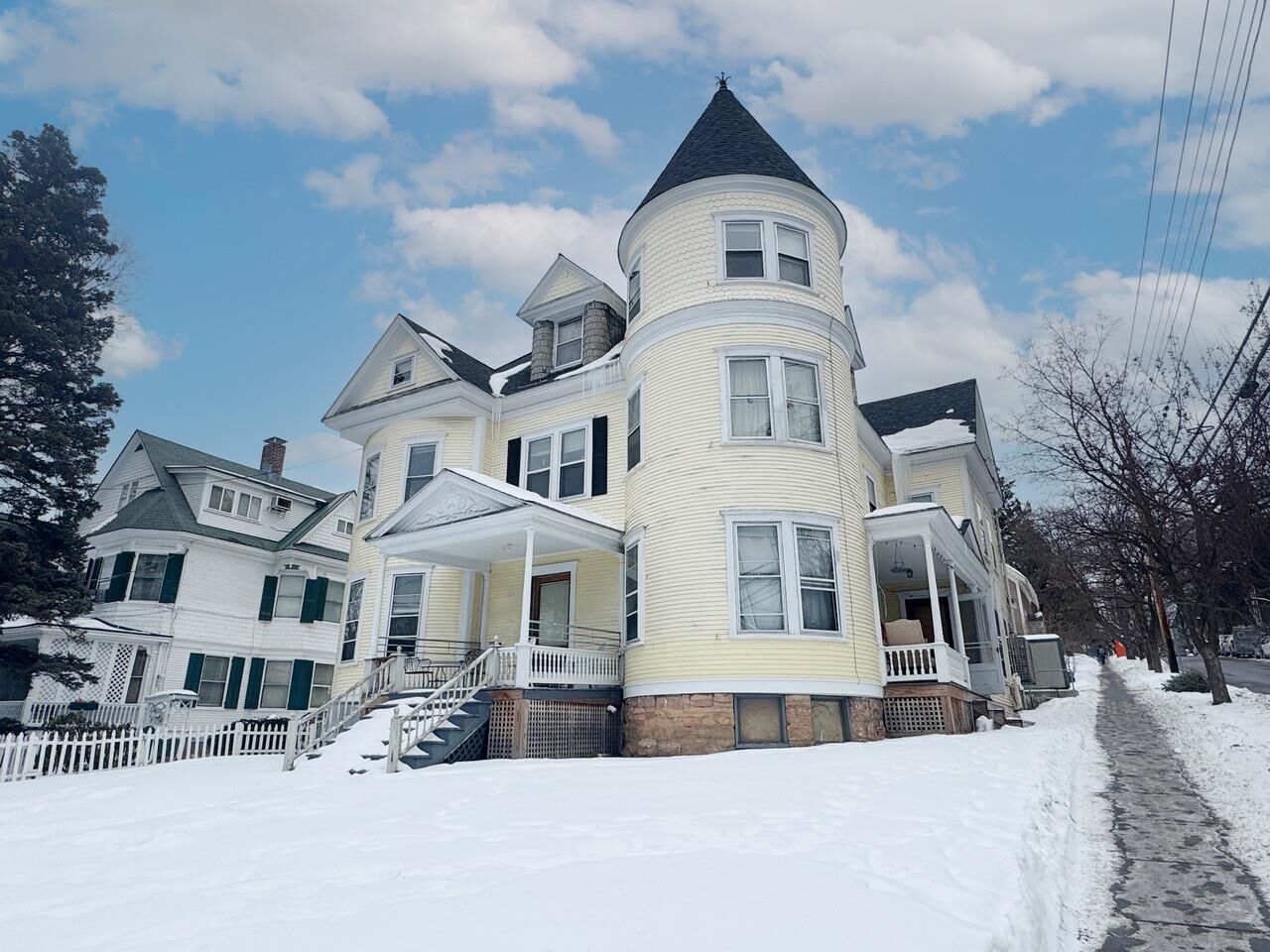 Property Photo:  222 South Union Street  VT 05401 