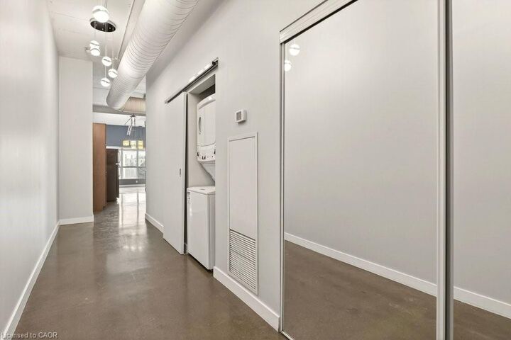 Property Photo:  66 Bay Street S 505  ON L8P 4Z6 