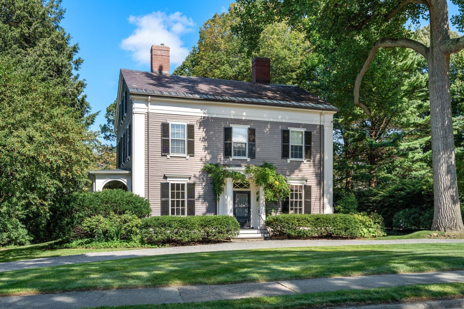 Property Photo:  269 Franklin St  MA 02458 