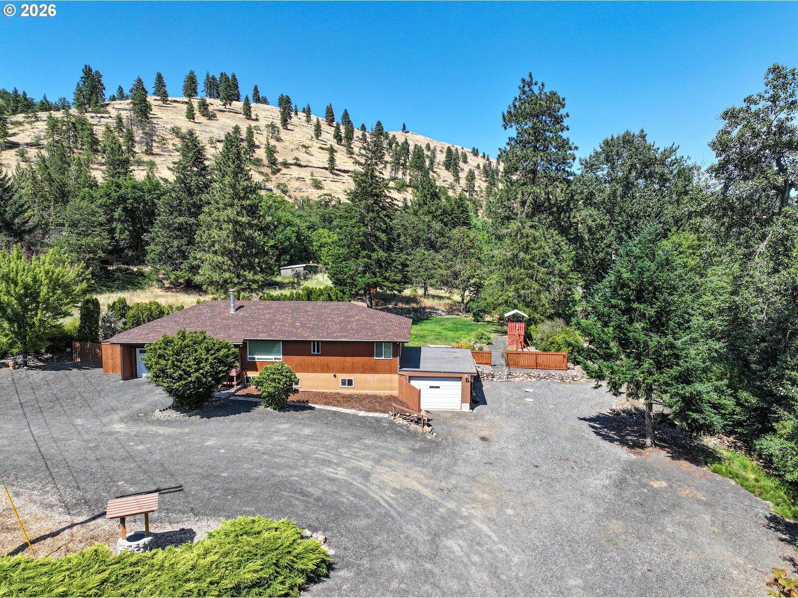 Property Photo:  6572 Reservoir Rd  OR 97058 