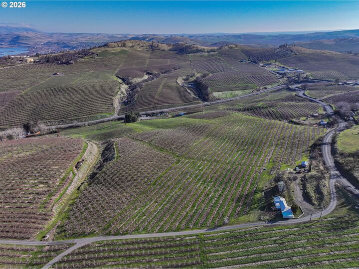 Property Photo: 3699 Skyline Rd OR 97058