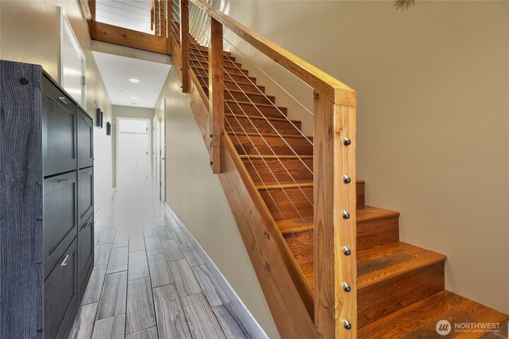 Property Photo:  6225 NE 181st Street 101  WA 98028 