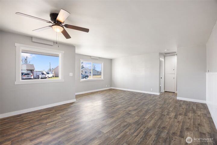 Property Photo: 1314 Pershing Road WA 98837