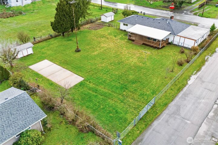 Property Photo:  14203  80th Street E  WA 98372 