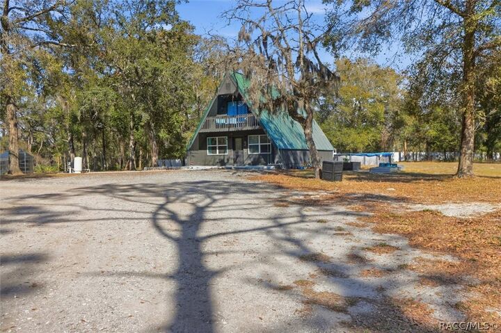 Property Photo:  12142 Boondocks Drive  FL 34614 