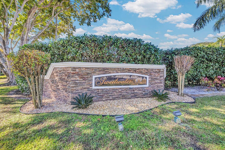 Property Photo:  11001 Lakemore Lane C  FL 33498 