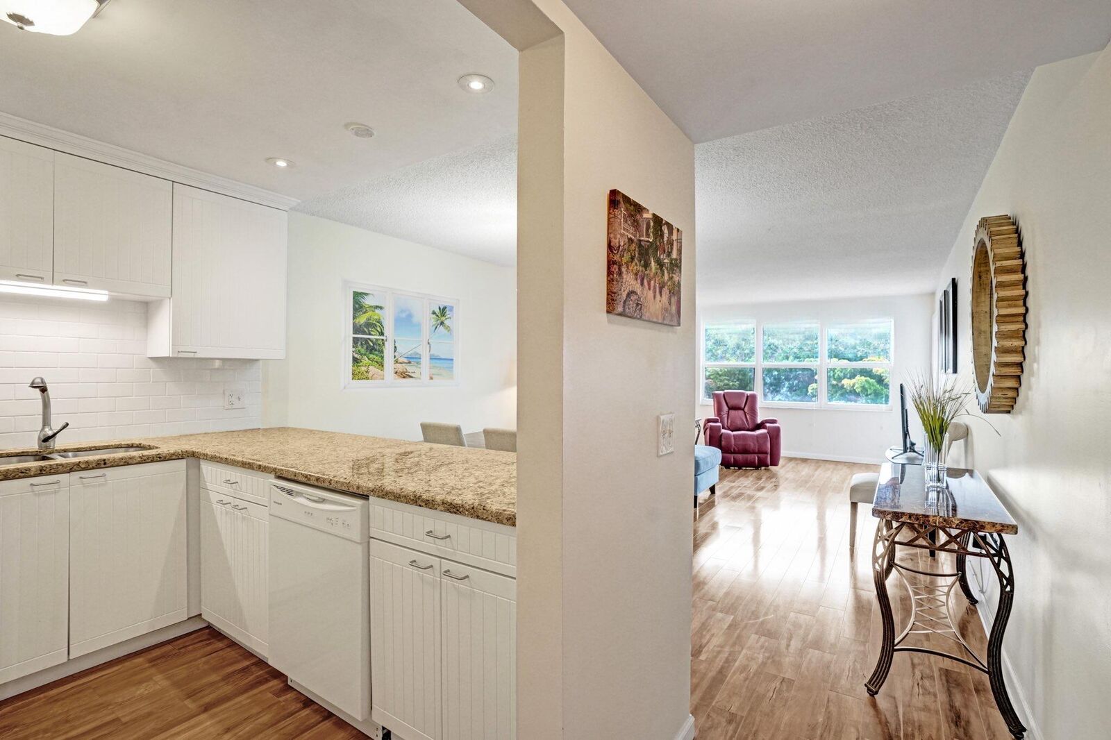 Property Photo:  1502 S Lakeside Drive #303  FL 33460 