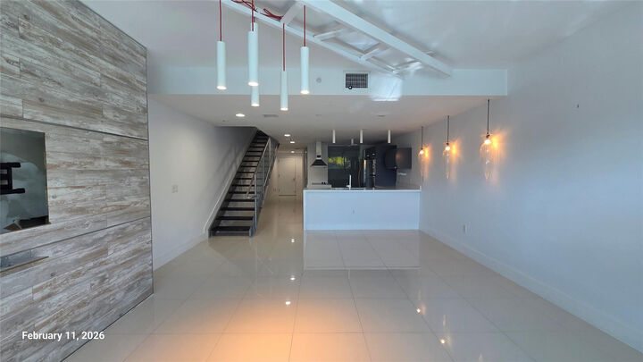 Property Photo: 2950 NE 188th Street 110 FL 33180