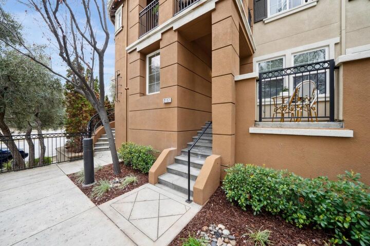 Property Photo:  2117 Lindsey Court  CA 95125 