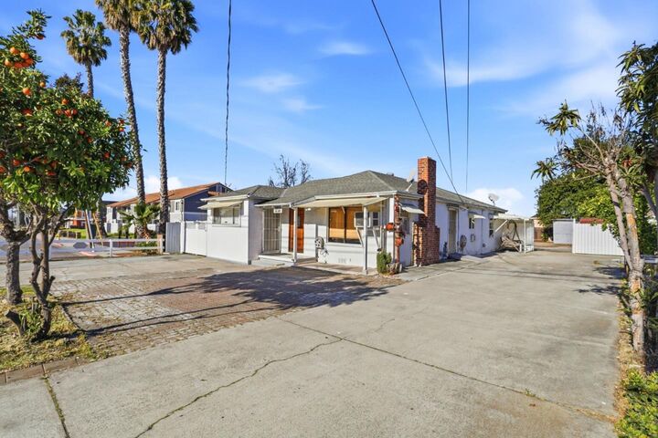 Property Photo:  2935 McKee Road  CA 95127 