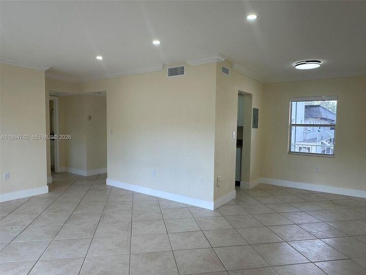 Property Photo:  8475 SW 94th St 228E  FL 33156 