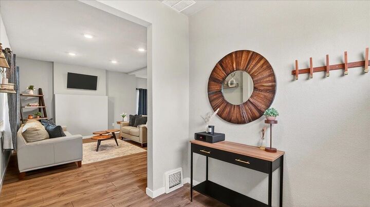 Property Photo:  2009 W Carlisle Ave  WA 99205 