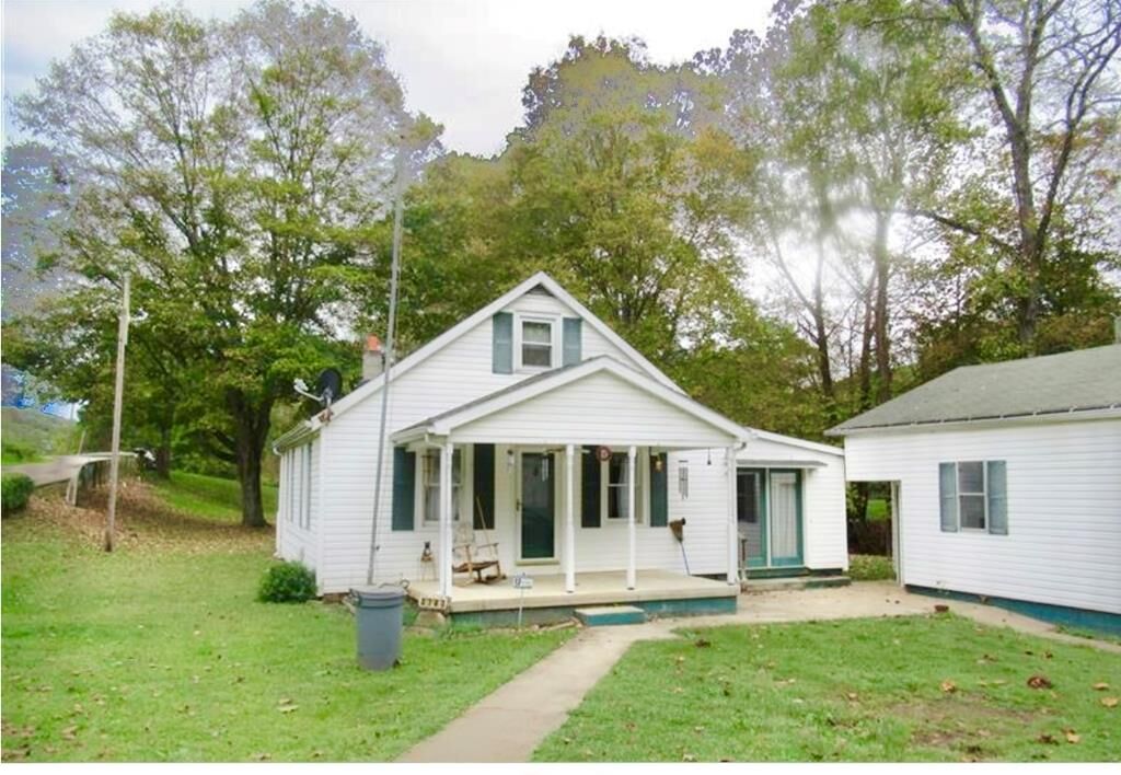 Property Photo: 3763 Stoney Creek Road OH 45601