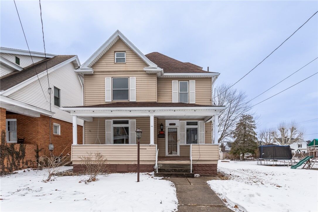 Property Photo:  1206 Sycamore St  PA 15425 